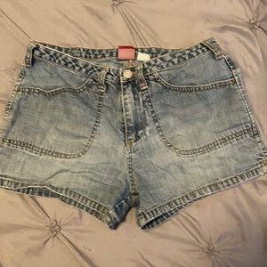 Old navy shorts